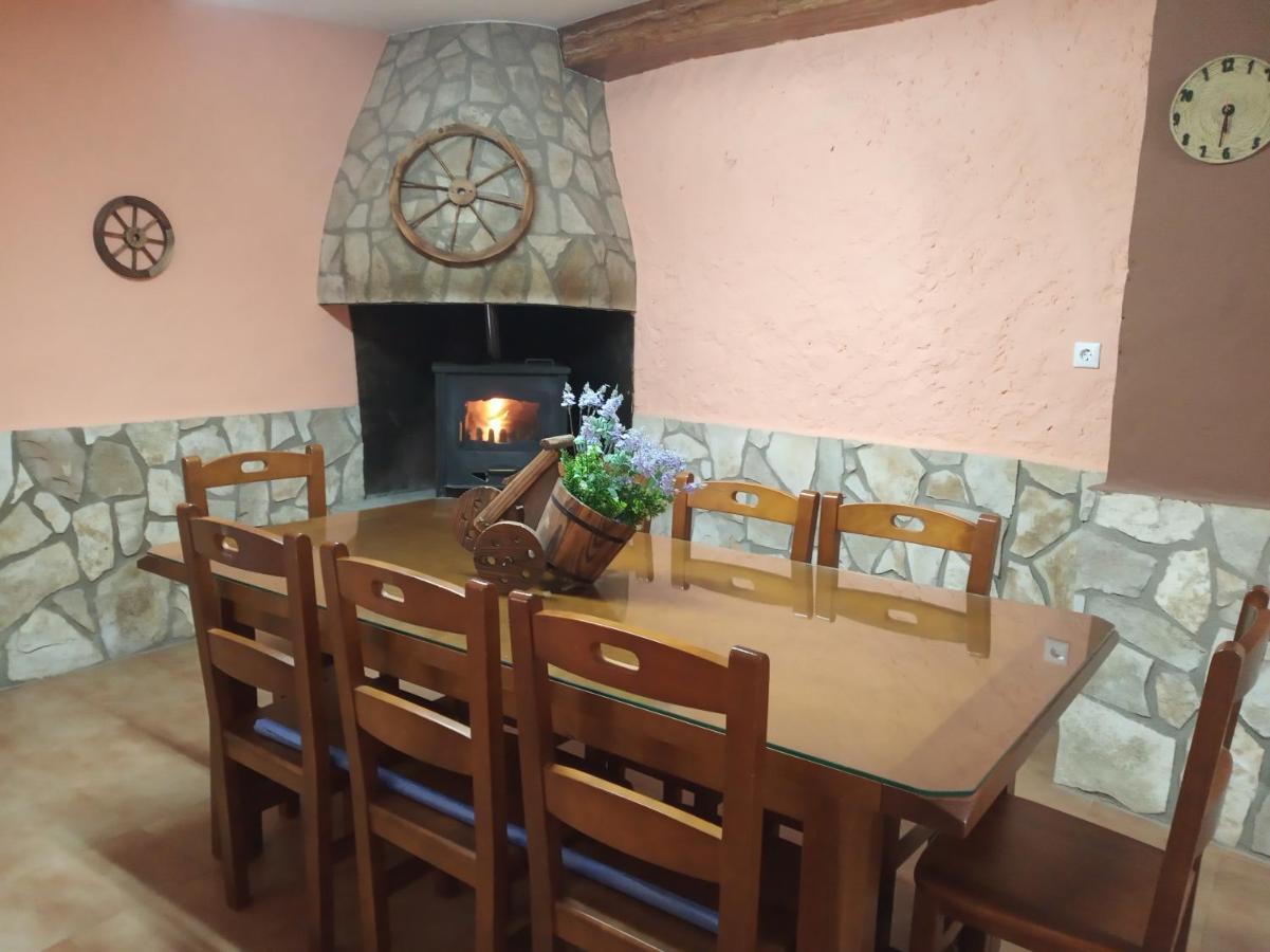 Fuentealbilla Casa Rural Tia Catalina מראה חיצוני תמונה